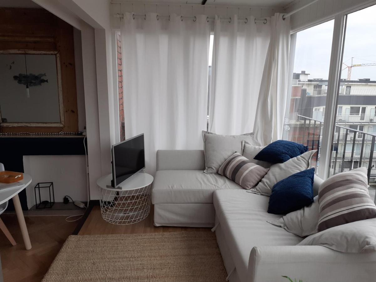Gezellig centraal gelegen penthouse Oostende Appartement Buitenkant foto